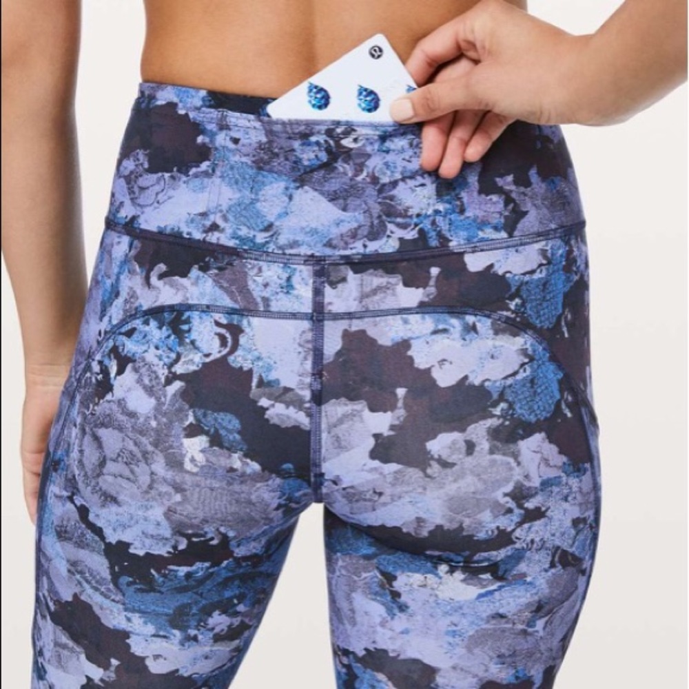 Lululemon leggings size 10